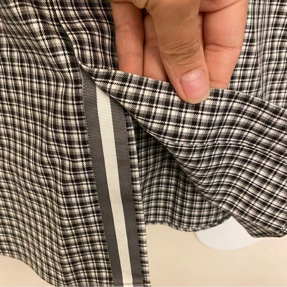 Banana Republic non iron tailored slim fit black Checked plaid button up shirt M